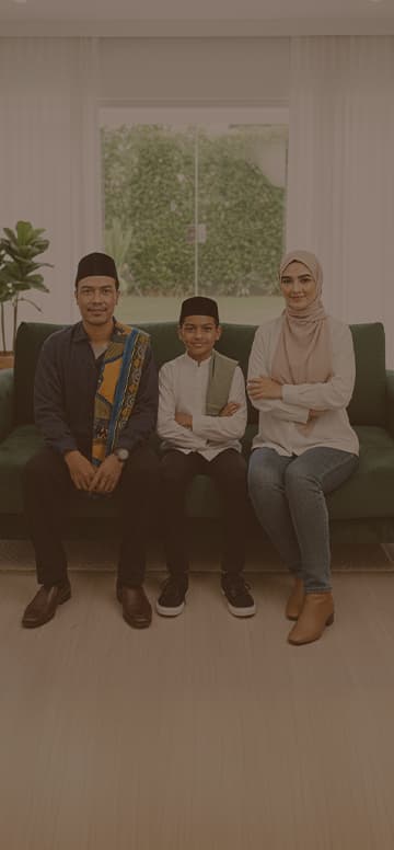 Siti, Mother of Ahmad